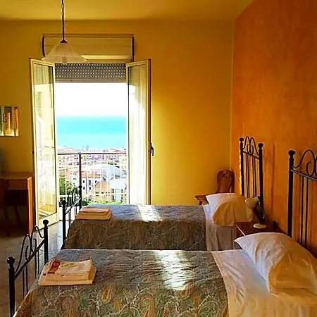 Delle Rose 4*
