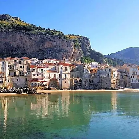 Delle Rose Bed & Breakfast 4*